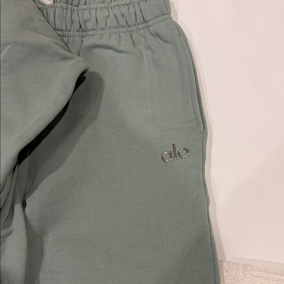ALO Yoga Sage Green Lounge Sweatshirt & Joggers Set - Picture 2 of 6